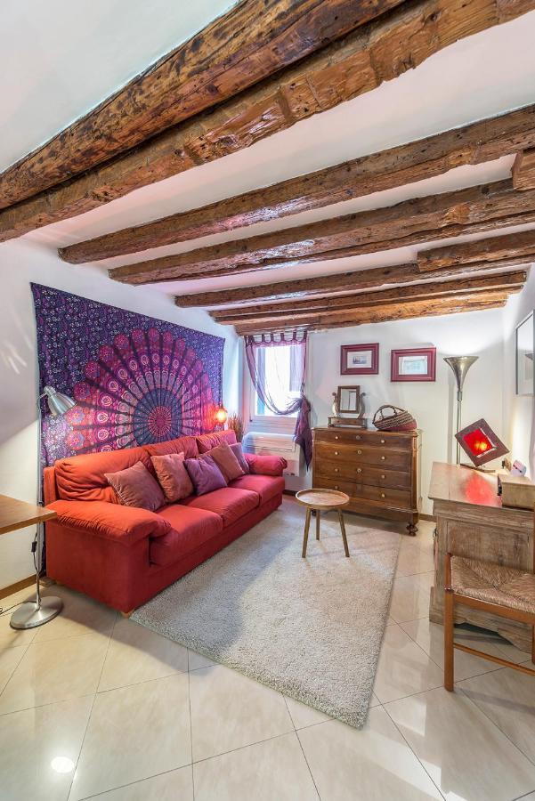 Piccolo - Cozy Studio In The Heart Of Authentic Veneţia Exterior foto